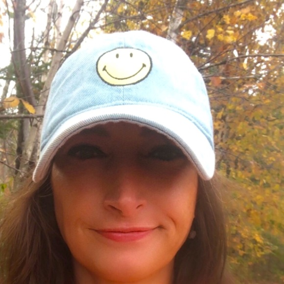 American Eagle Outfitters, Smiley Face Light Blue Hat - Picture 1 of 8